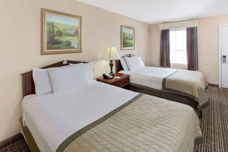 Bedroom 3, Baymont by Wyndham Sanford, Lee