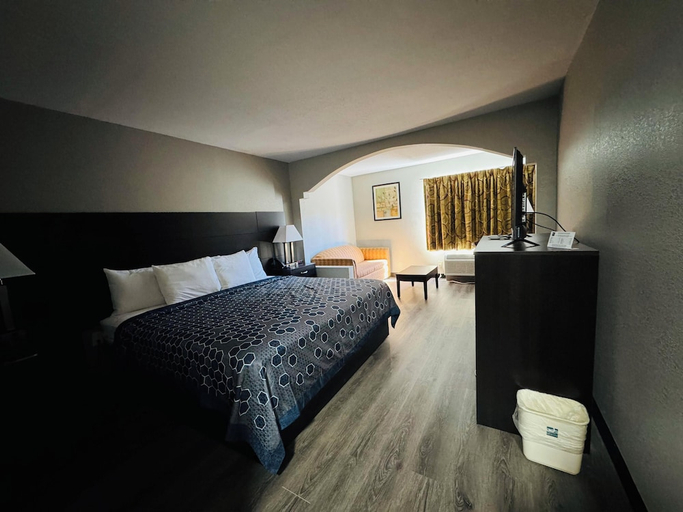 Others 3, Econo Lodge Inn & Suites Centerville, Hickman