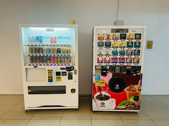 Food & Drinks 5, Setia Alam Apartments, Shah Alam