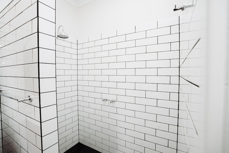 Bathroom 4, The Tamworth Hotel, Tamworth Regional - Pt A