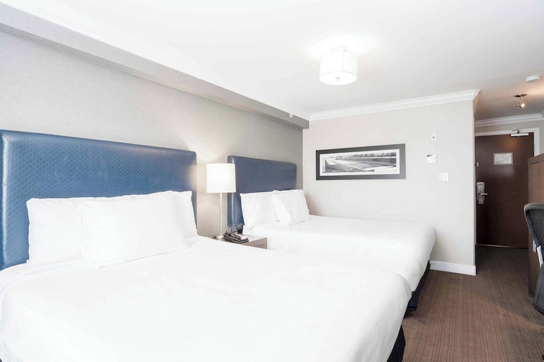 Bedroom 3, Sandman Signature Prince George Hotel, Fraser-Fort George