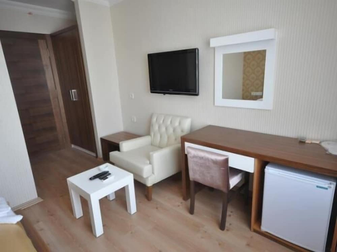 Others 5, Savis Otel, Çankaya