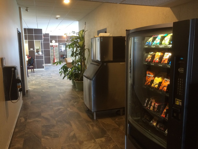 Food & Drinks 5, Rodeway Inn, Greater Sudbury