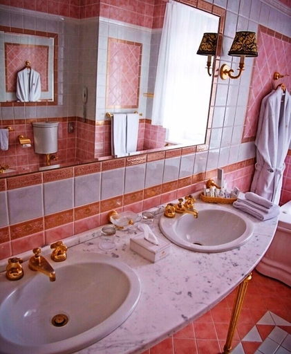 Bathroom 5, Hotel Grand Palace, Svetlogorsk