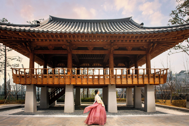 Exterior & Views 2, Doubletree By Hilton Seoul Pangyo, Seongnam