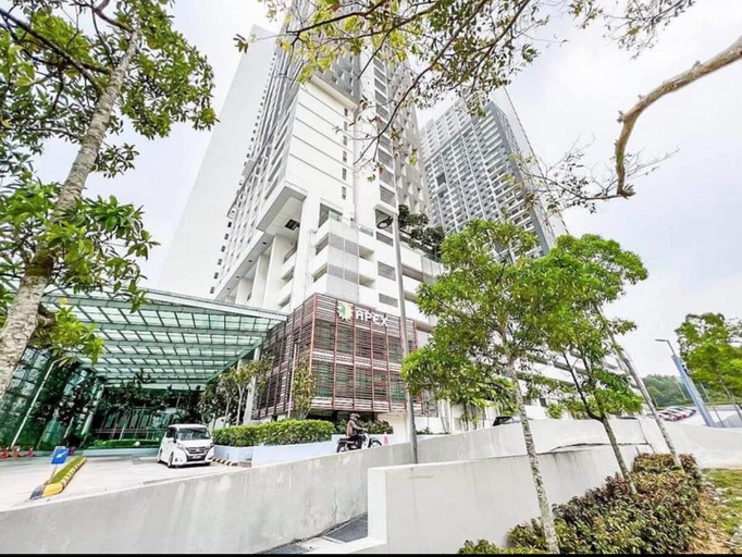 Exterior & Views 2, Cyberjaya Cybersquare Soho Suites, Sepang