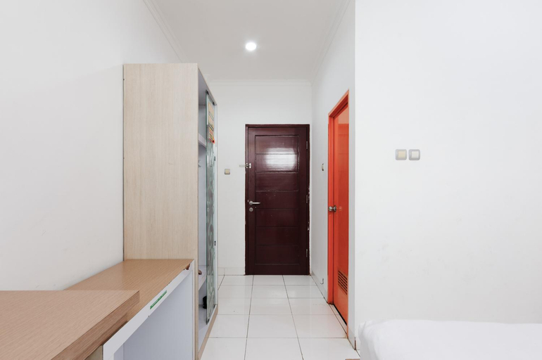 Others 4, Urbanview Hotel Niraz Banjarmasin by RedDoorz, Banjarmasin