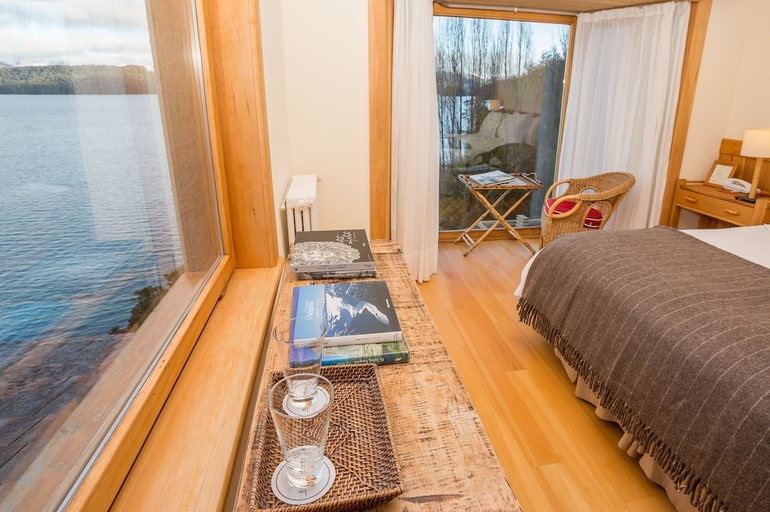 Bedroom 3, Correntoso Lake & River, Los Lagos
