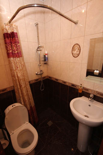 Bathroom 2, Capital Hotel, Sankt-Peterburg gorsovet
