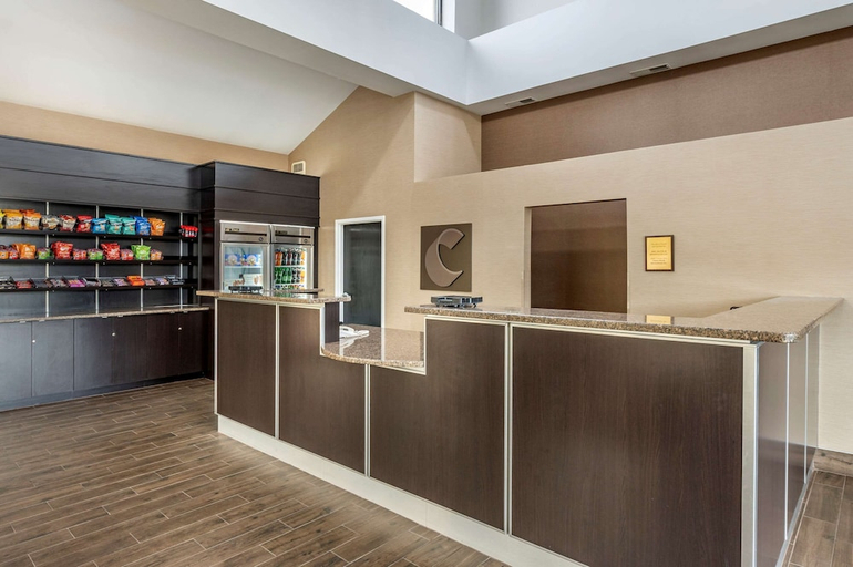 Public Area 3, Comfort Inn Cincinnati Northeast, Hamilton