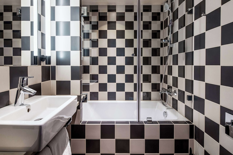 Bathroom, Scandic Falkoner, Frederiksberg