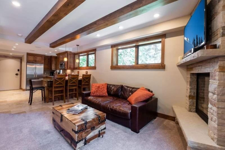 Living area 4, Vail Ski Resort - Villa Cortina Condos, Eagle