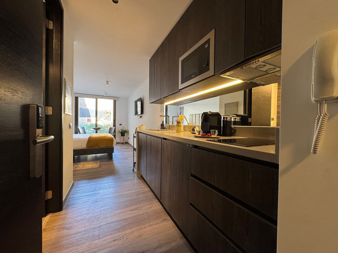 Others 5, Huerfanos Spot by Andes+, Santiago