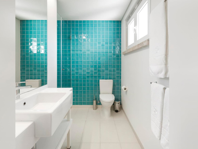 Bathroom 4, LSA Restauradores by Numa, Lisbon