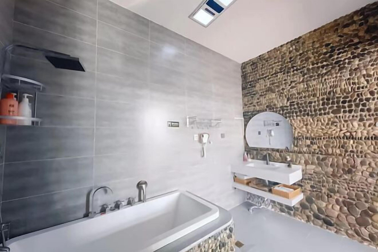 Bathroom 3, Banshan Guest Seaview Holiday Villa, Dali Bai