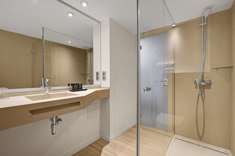 Bathroom 4, Hotel Palladium, Baleares