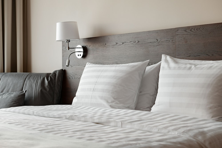 Bedroom 2, Hotel Oktyabrskaya, Krasnoyarsk