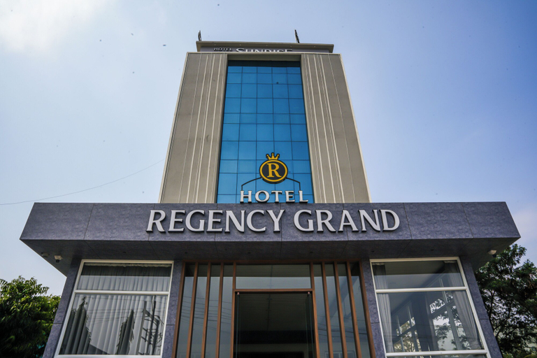 Exterior detail 2, Hotrel Regency Grand, Pune