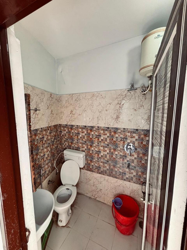 Bathroom 5, OLT HOSTEL, Garhwal