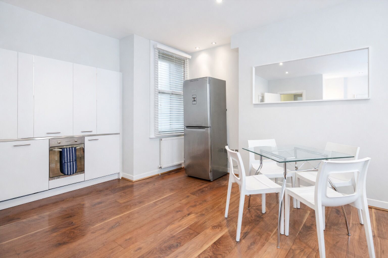 Others 5, Roomspace Apartments -Sterling House, London