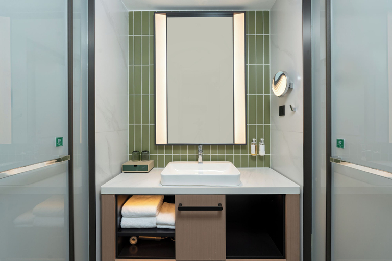 Bathroom 4, Holiday Inn BEIJING DAXING MOVIE PARK by IHG, Beijing
