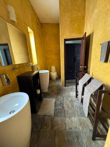 Bathroom 4, Rumasalla Villas, Habaraduwa