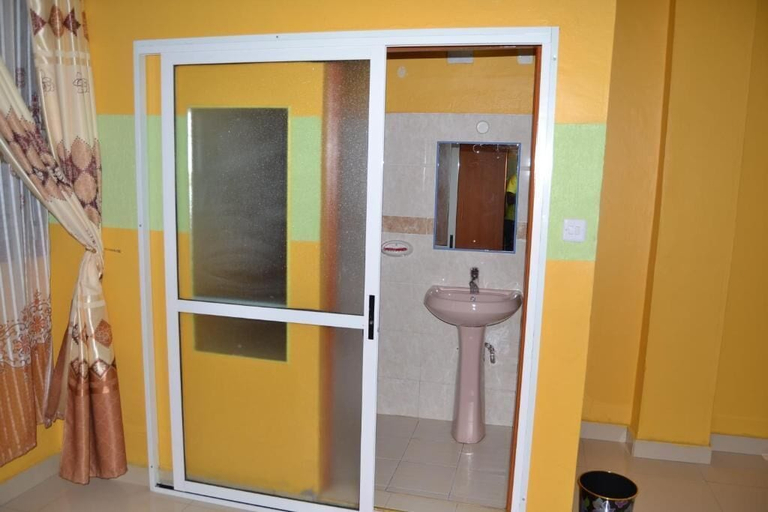 Bathroom 4, The Joy Hotel Voi, Voi