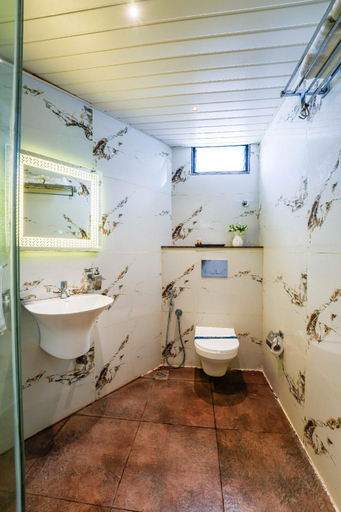 Bathroom 3, Hotel Nevesa Mahadevapura, Bangalore