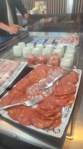 Food & Drinks 4, Hotel Sully, Eure-et-Loir