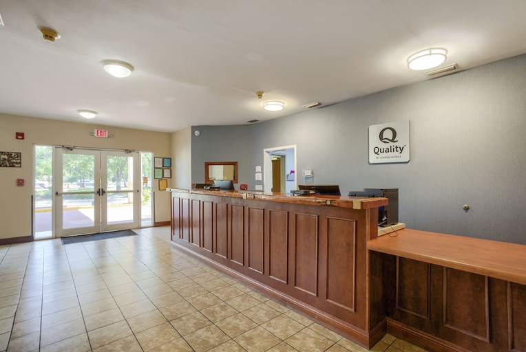 Public Area, Quality Inn, Baldwin