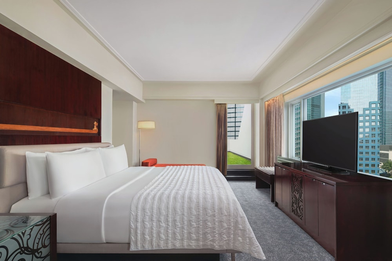 bedroom 12