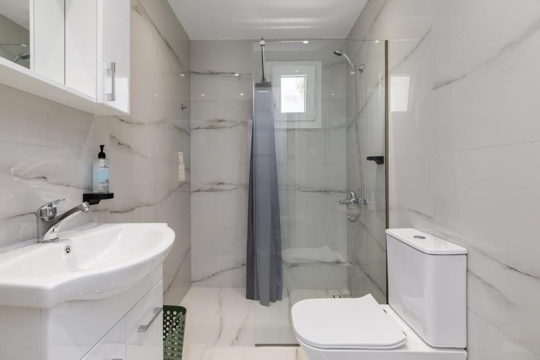 Bathroom 3, Kiwi by halu, Central Macedonia