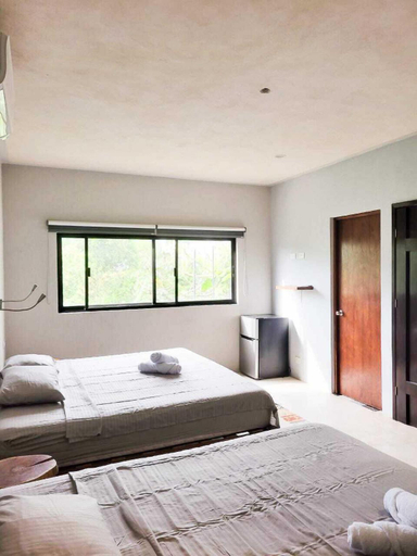 Bedroom 2, Maui Hostels Tulum, Cozumel