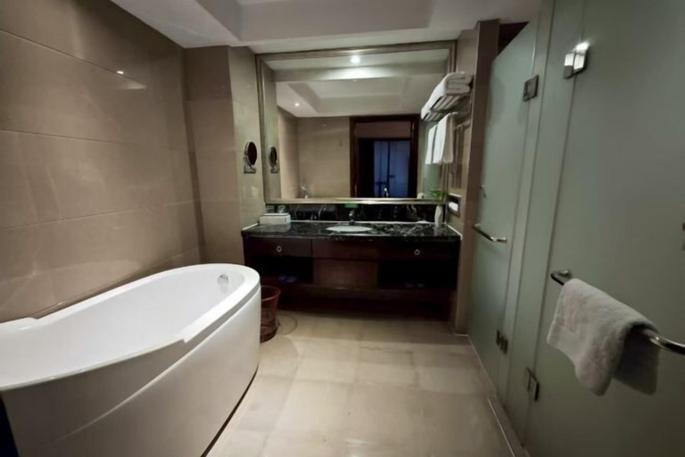 Bathroom 3, Century Haoting Hotel, Yiyang