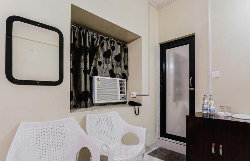 Bathroom 4, Hotel O Jagdamba, Purbi Singhbhum