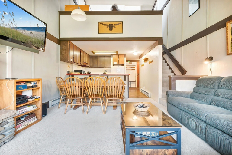 Living area 5, Bear Valley Condos by RedAwning, Alpine