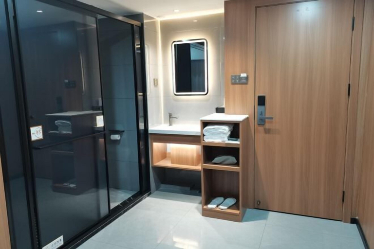 Bathroom 3, Yujia Boutique Hotel, Anqing