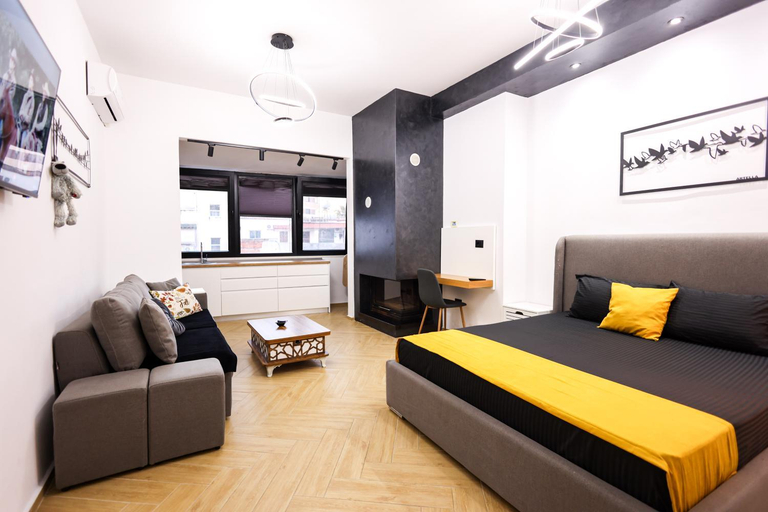 Others 5, Grandstay City Center, Durrësit