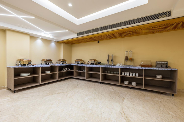 Food & Drinks 5, Hotel Vanson Delite - New Delhi Railway Station, Delhi