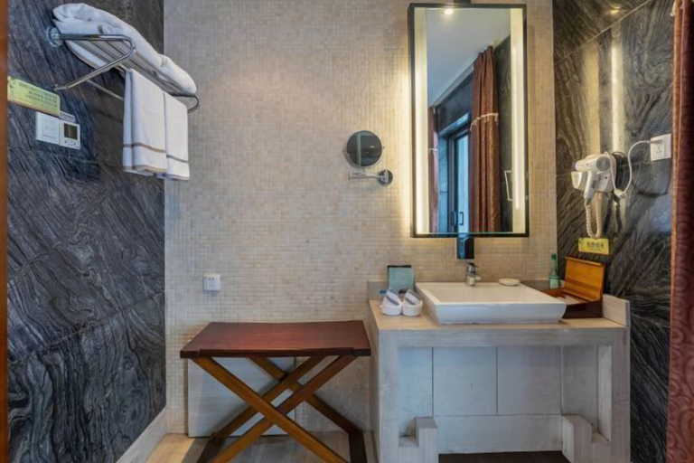 Bathroom 3, Tianmushan Hotspring Hotel, Yichun