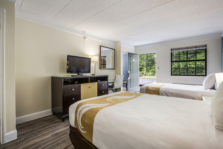Bedroom 3, Quality Inn Hampton - Newport News, Hampton