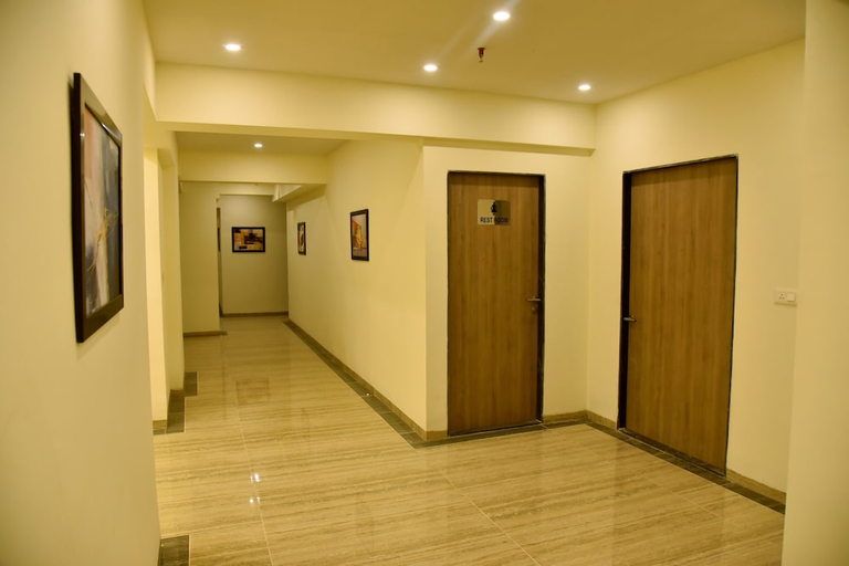 Public Area, STARLIT SUITES SHIRDI, Ahmadnagar