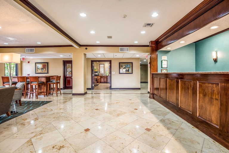 Public Area 2, Quality Inn & Suites Seabrook - NASA - Kemah, Houston