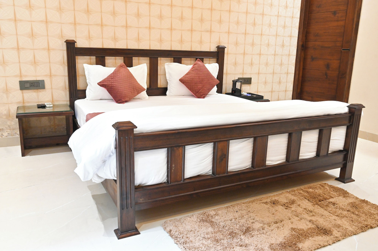 Room 3, Sukuun, Amritsar