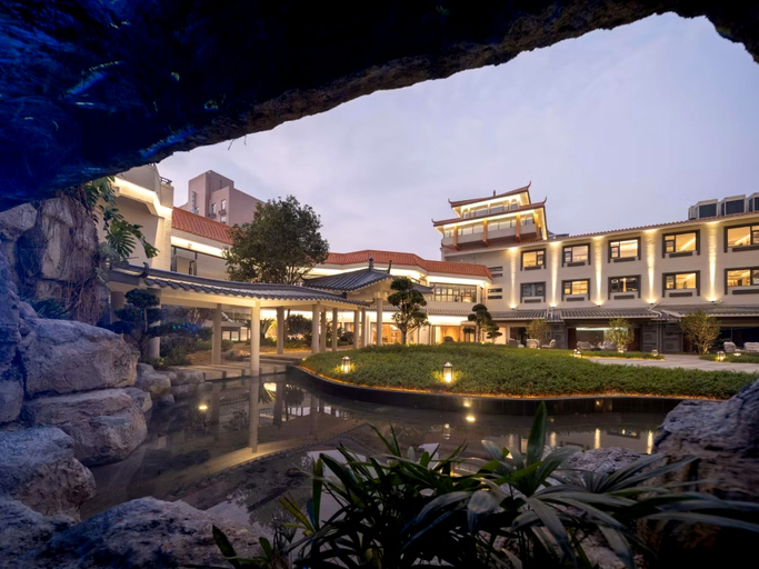 Exterior 3, Holiday Inn GUILIN QIXING by IHG, Guilin