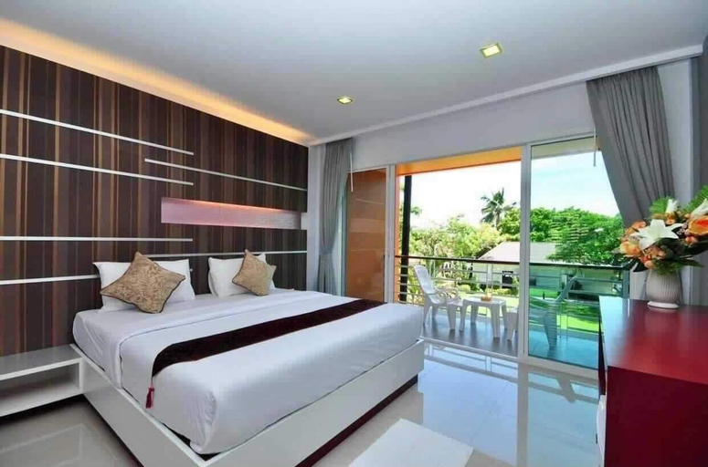 Bedroom 2, Phi Phi Rimlay Resort, Mueang Krabi