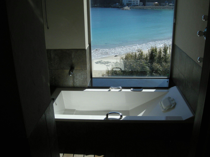 Bathroom, The SPA Resort BETTEI RAKUYU, Shimoda