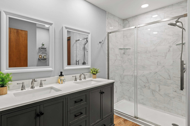 Bathroom 4, Boulder Pointe by Avantstay Deck & Forest Views, Boulder Lake Club Passes, Carbon