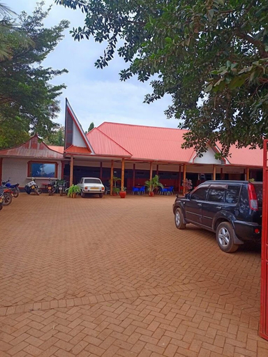 Exterior 2, Green Park Hotel Taveta, Taveta
