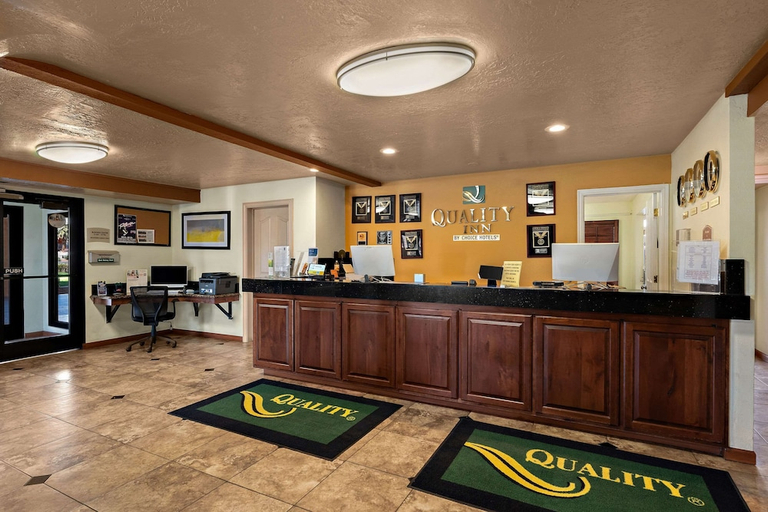 Public Area 2, Quality Inn Saint George South Bluff, Washington